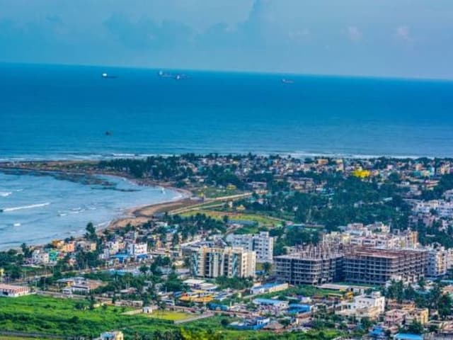 Red Fox Hotel by Lemon Tree Hotels, Vizag