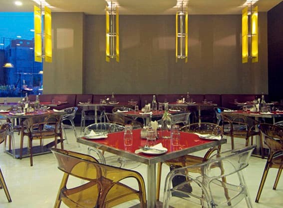 restaurants in daba gardens
